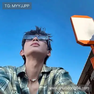 万瑛羚